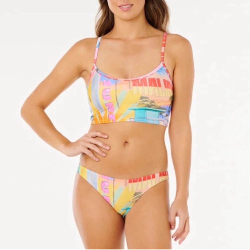 RIPCURL HOTEL MALIBU TANK TOP & HOTEL MALIBU GOOD BIKINI BOTTOM, SMALL